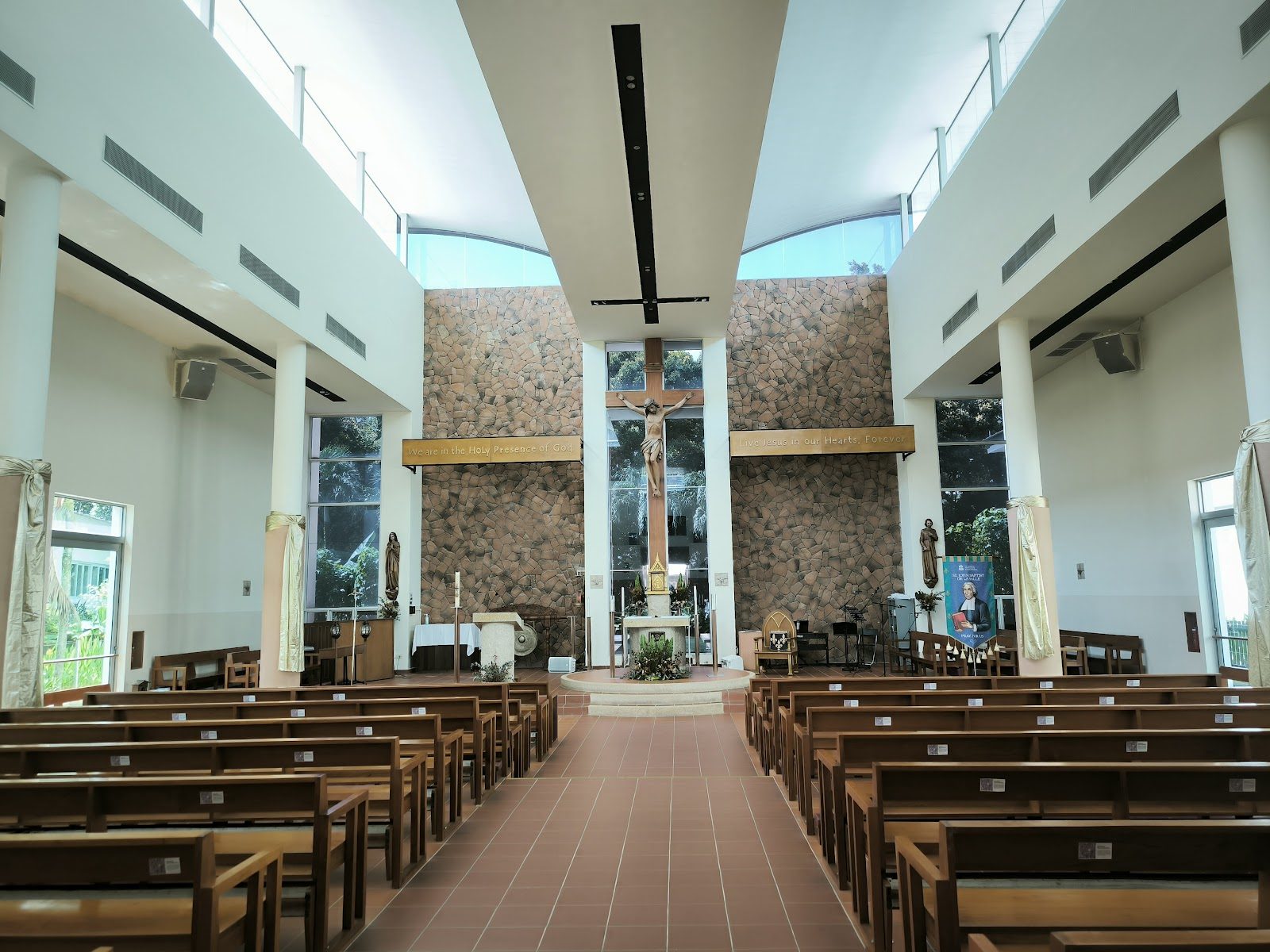 St. Joseph's Institution International