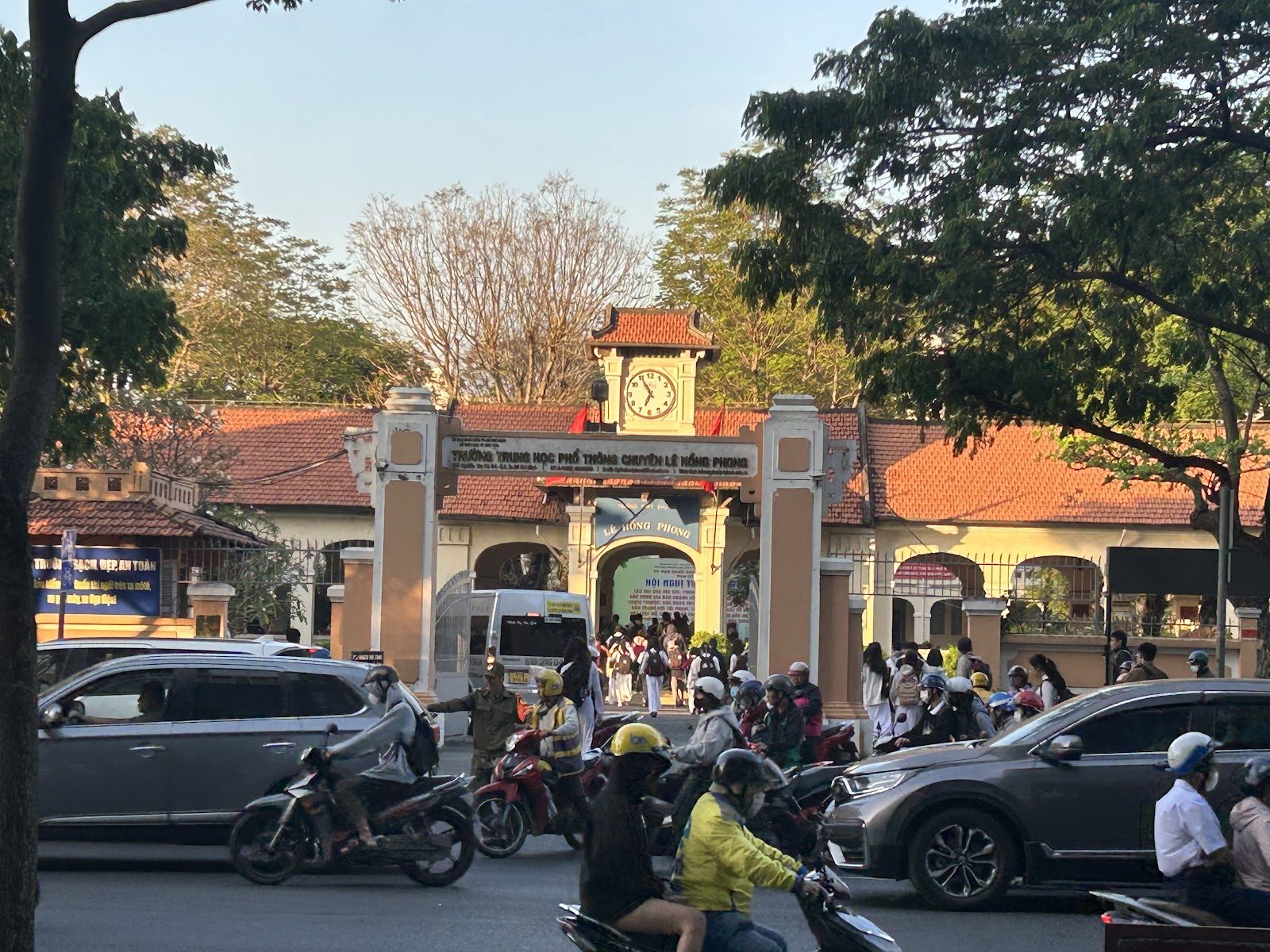 Le Hong Phong High School for the Gifted
