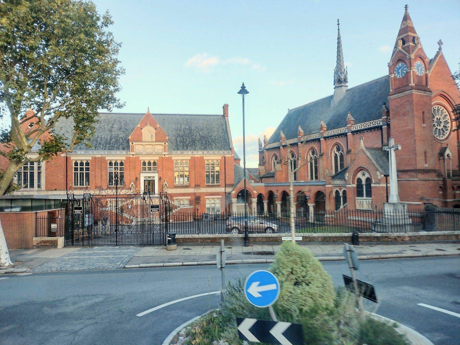 Highgate School