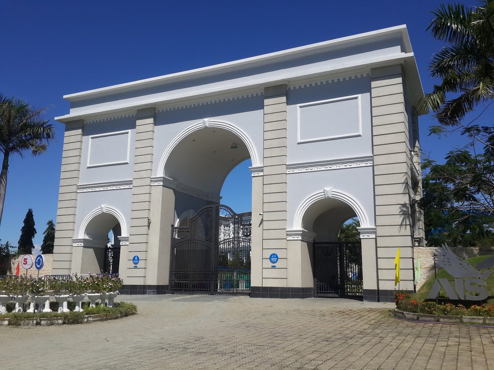 American International School Ho Chi Minh City