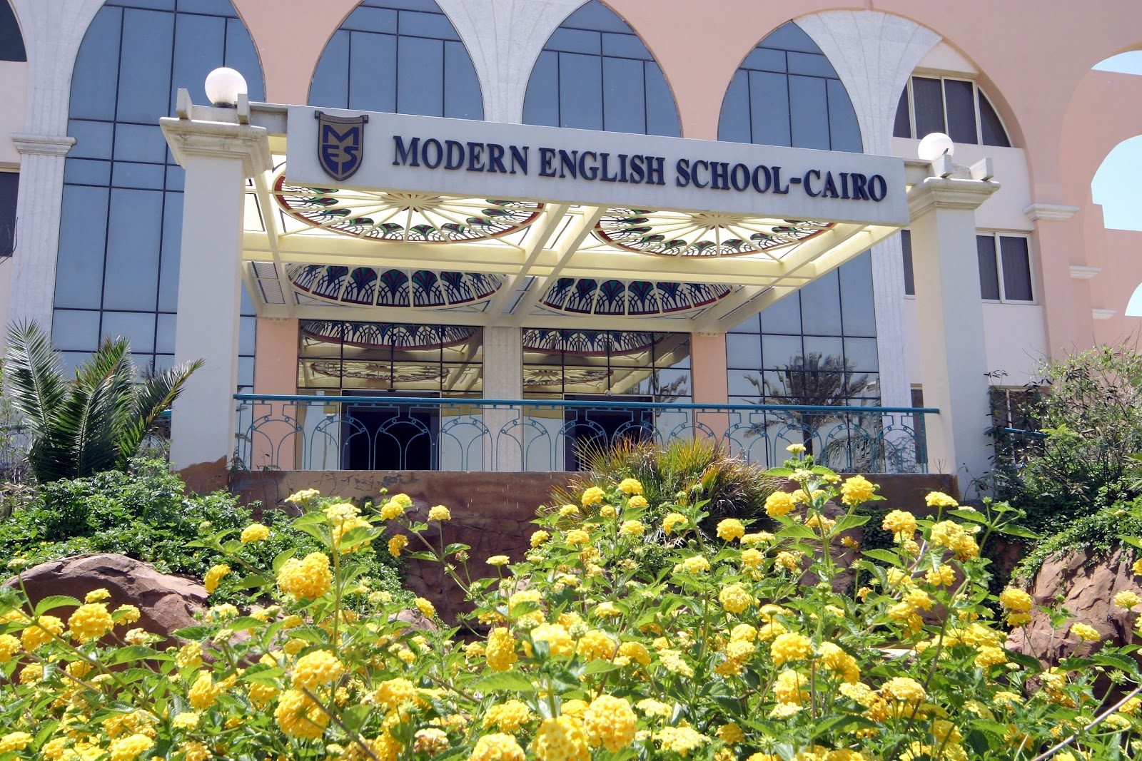 Modern English School Cairo
