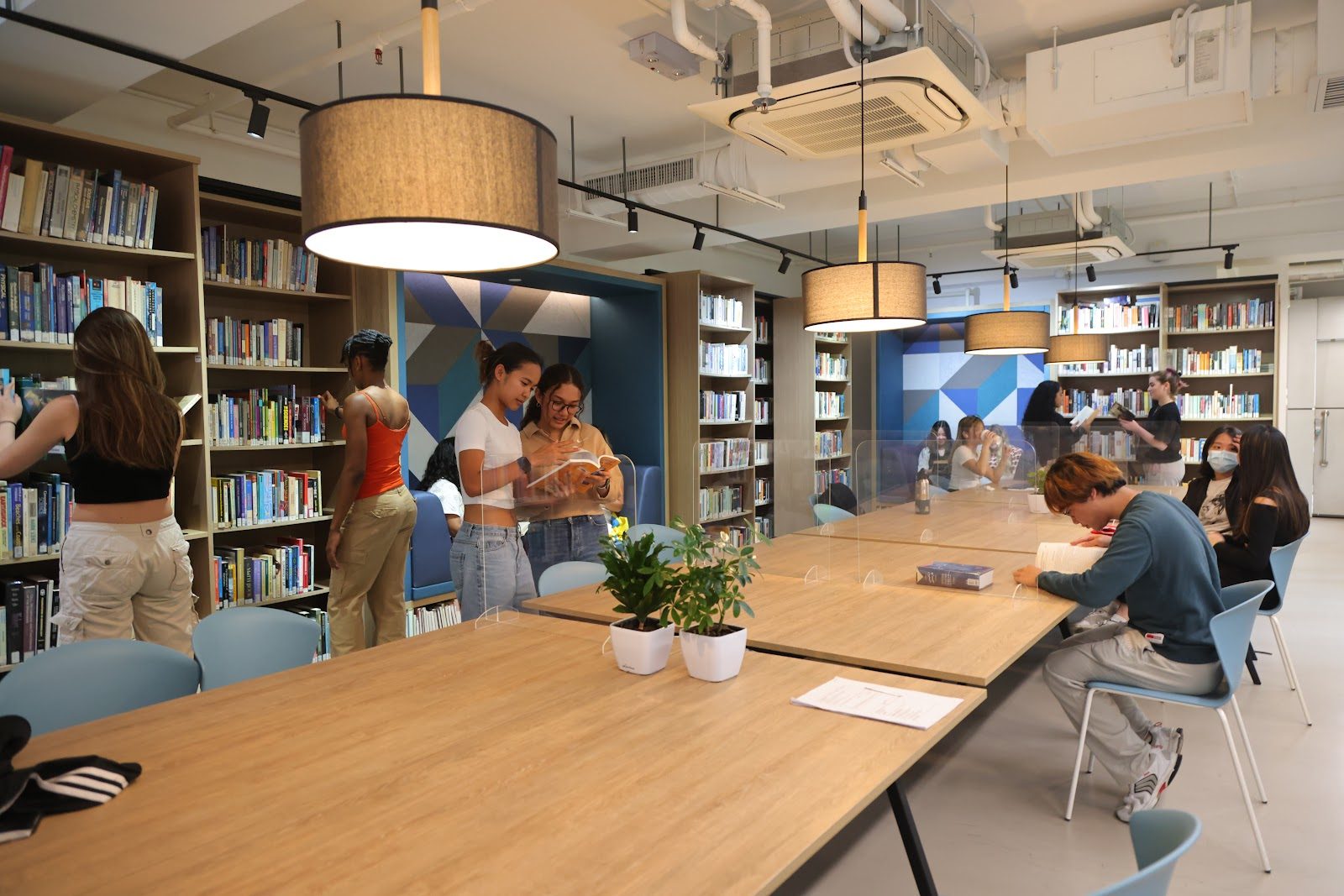 Li Po Chun United World College of Hong Kong