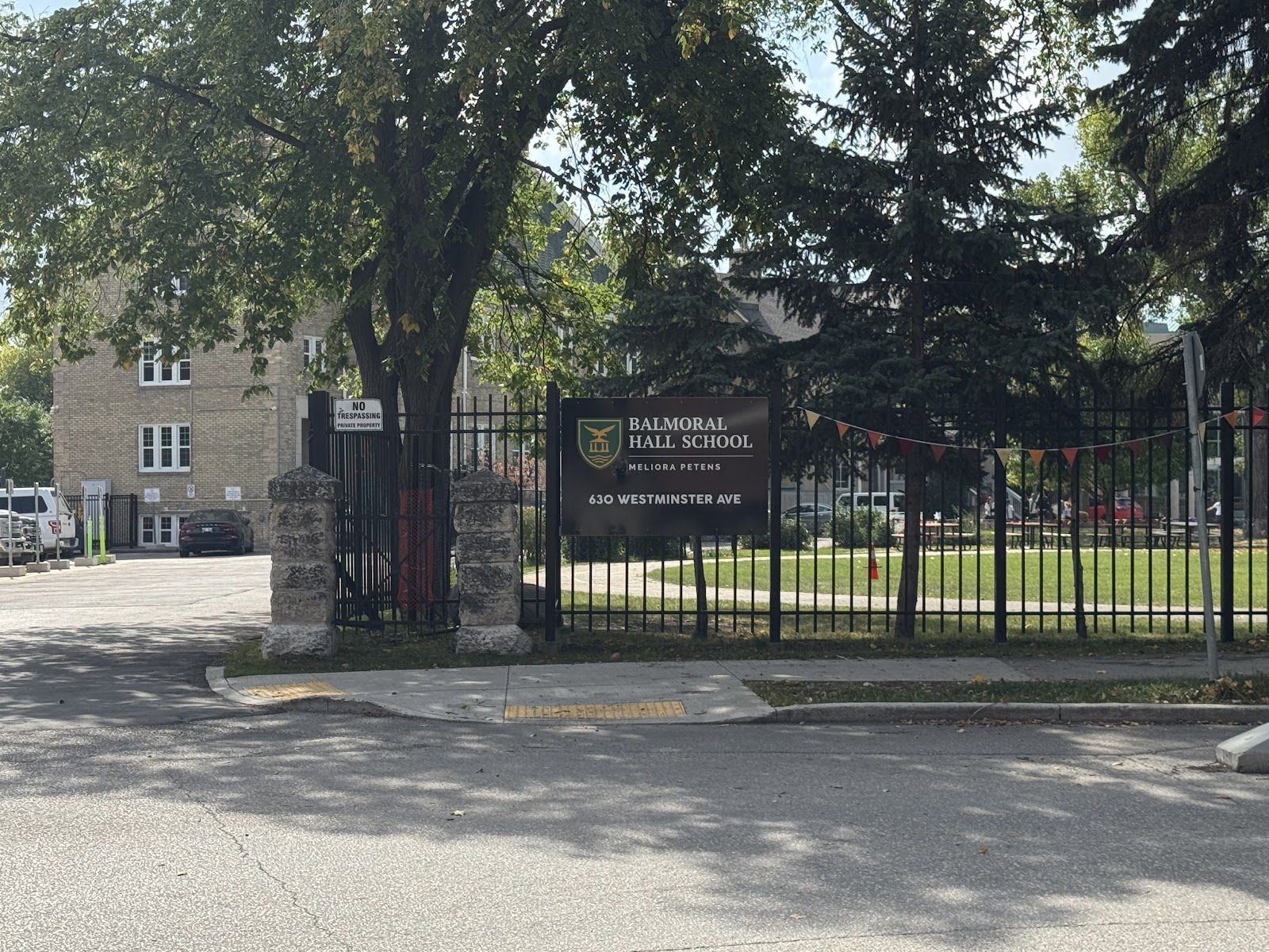 Balmoral Hall School