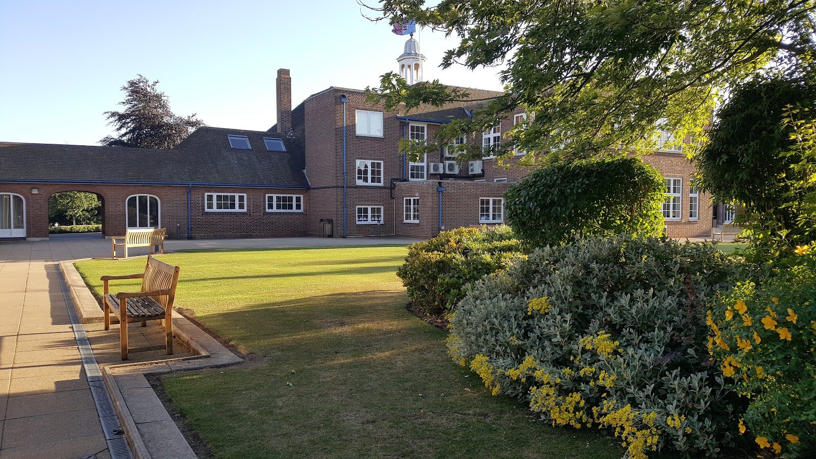 Solihull School
