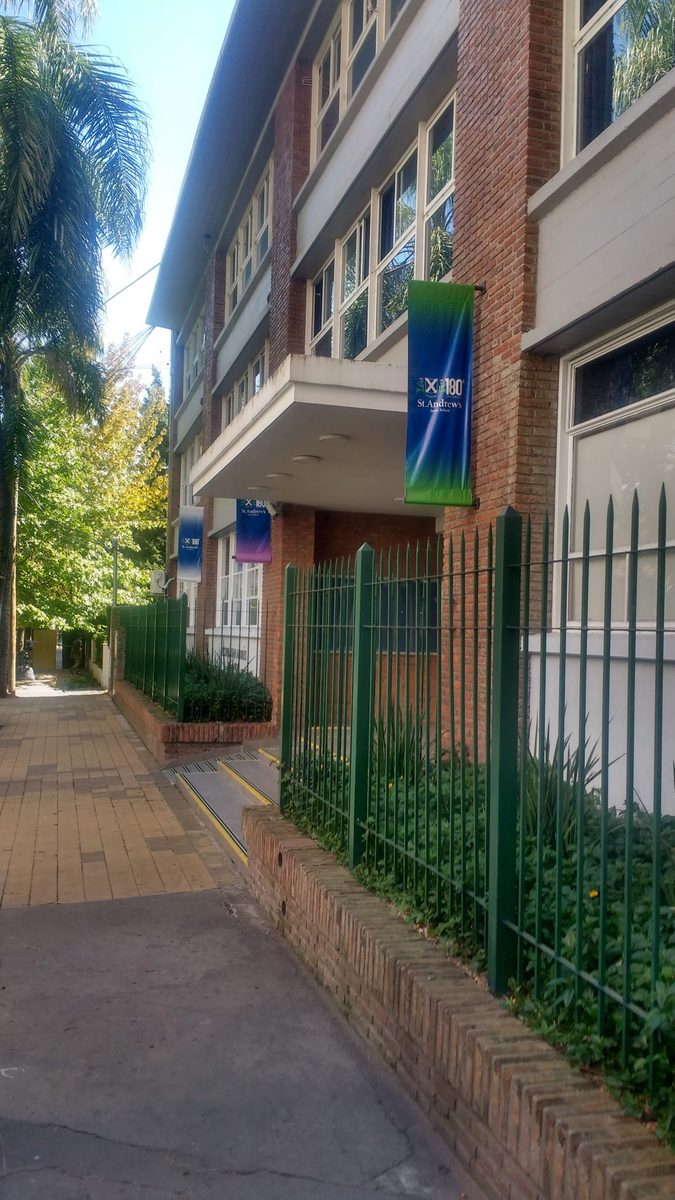 St Andrew's Scots School (Colegio San Andrés)