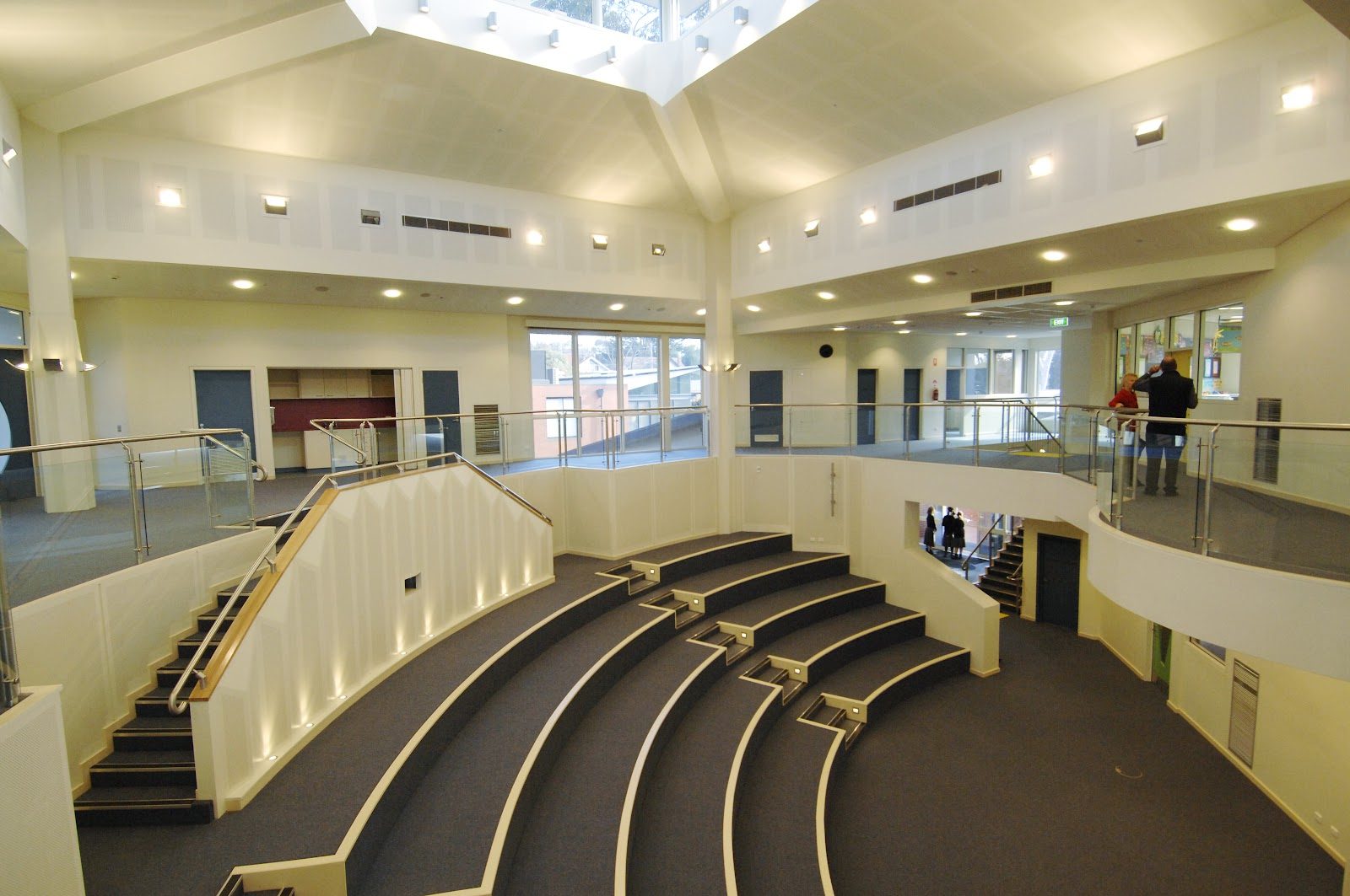 Ivanhoe Grammar School