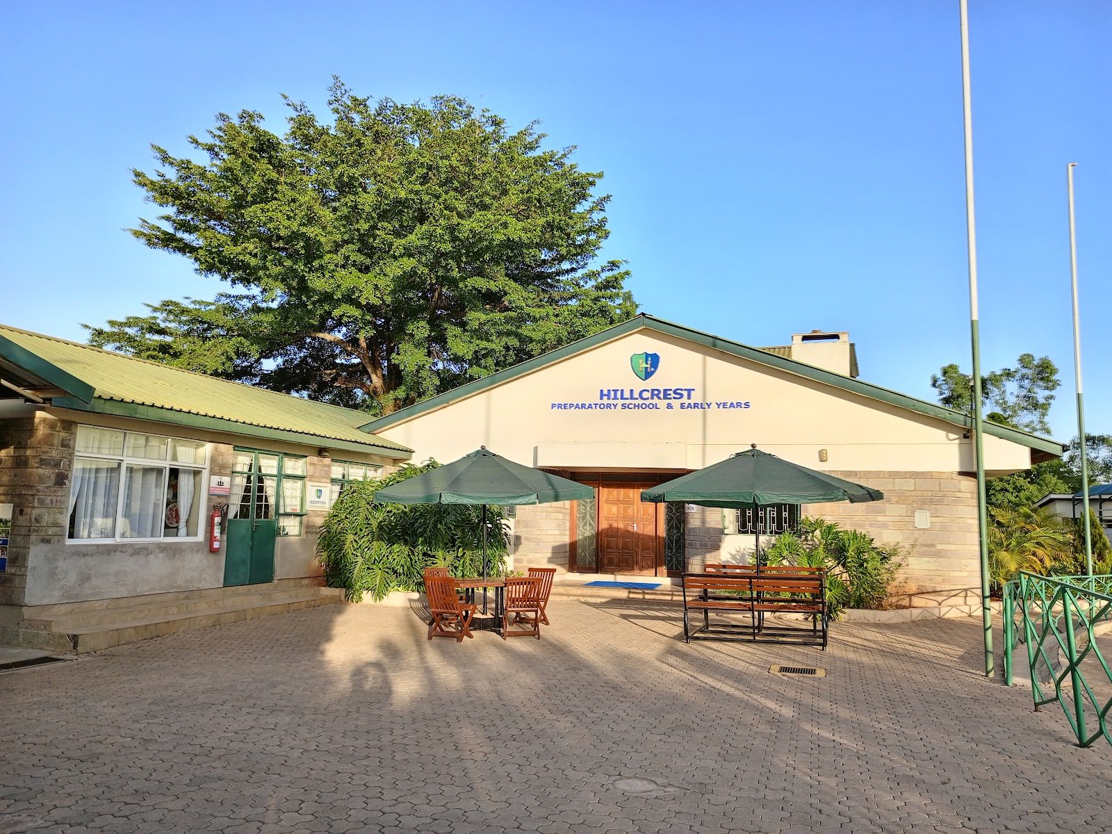 Hillcrest International School